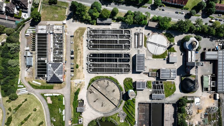 Zeppelin Power Systems rüstet Stadtwerke Duisburg mit Großwärmepumpe aus